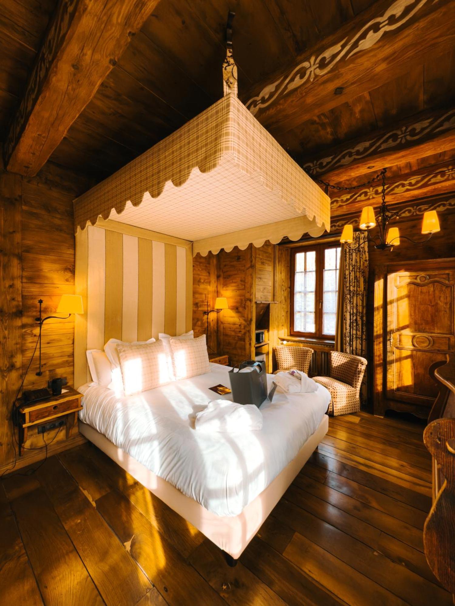 Les Violettes Hotel&spa, Bw Premier Collection 4*